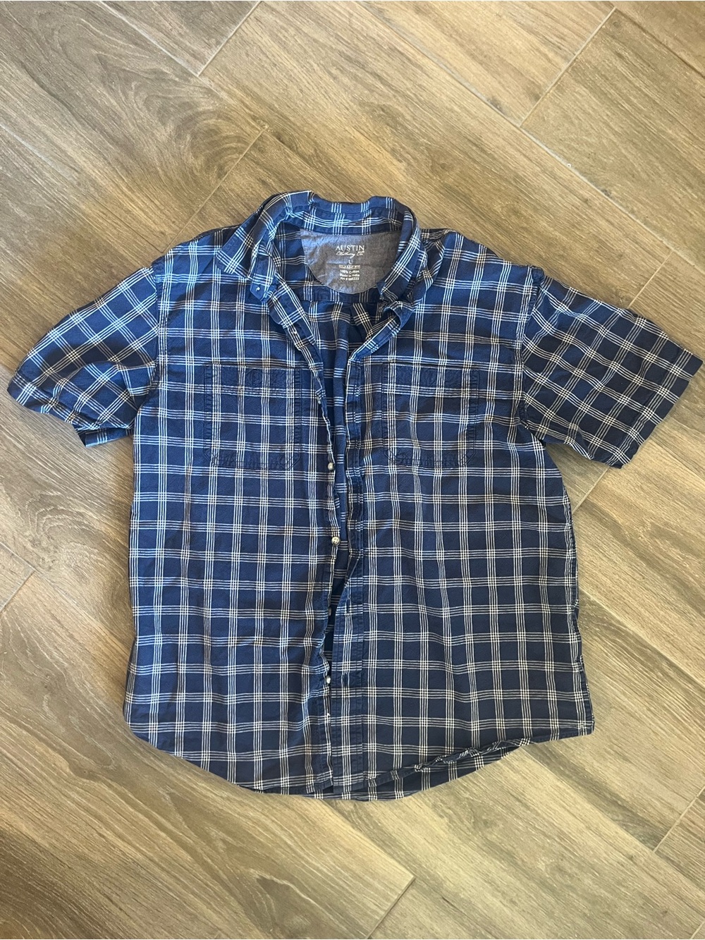 Austin Clothing Co. Navy and Light Blue Plaid Short-Sleeve Button-Down Shirt